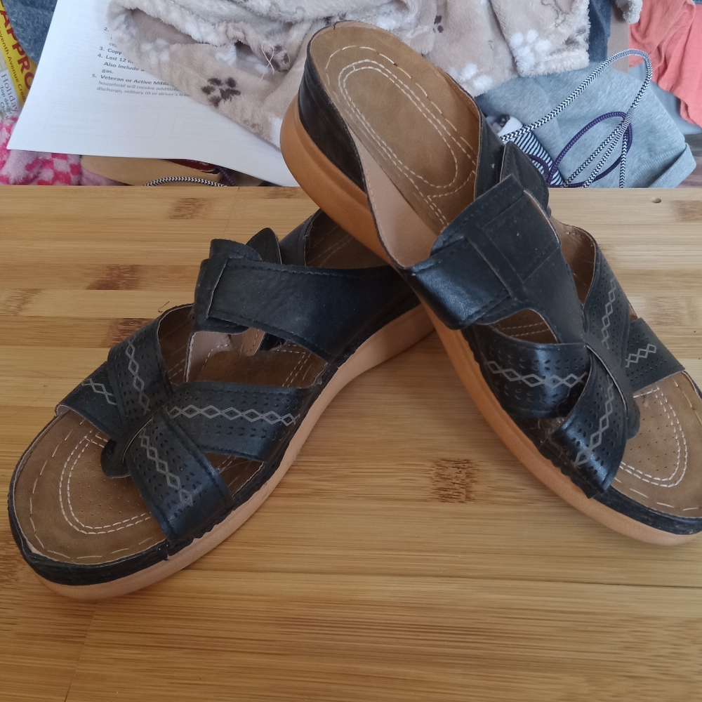 Sandals - Picture 2 of 2